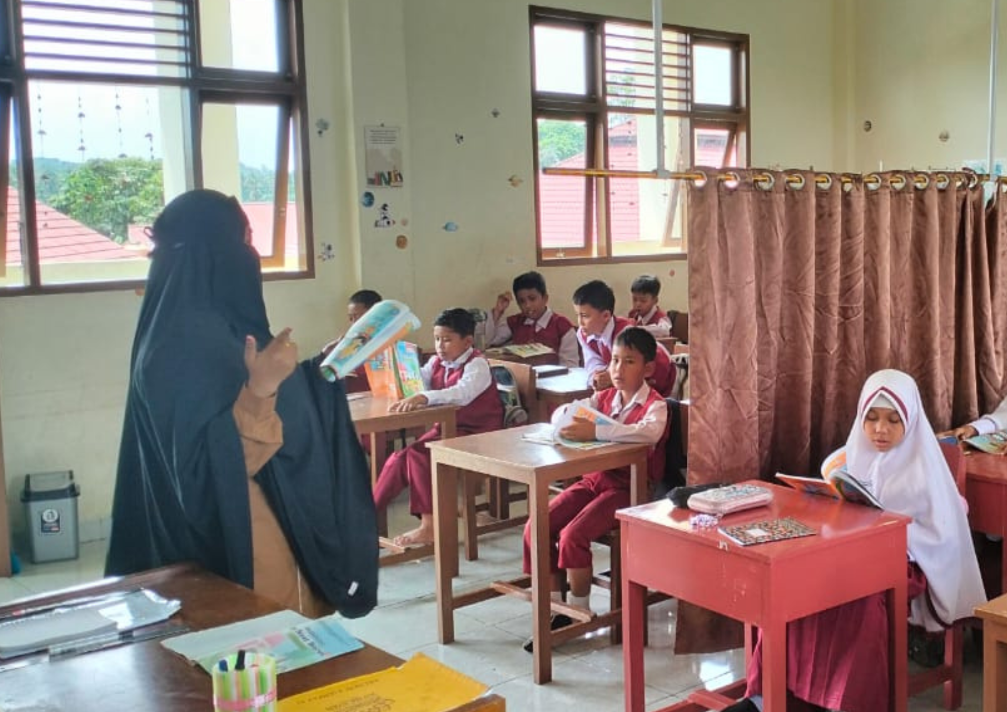 Guru dan siswa